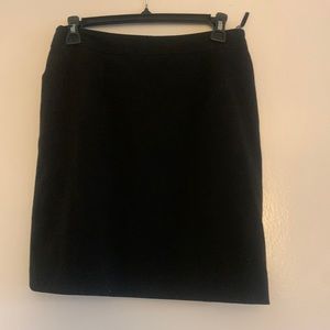 Amanda + Chelsea Traditional black mini skirt